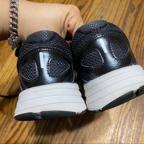 NIKE running sneakers size 8 - Picture 7 of 12